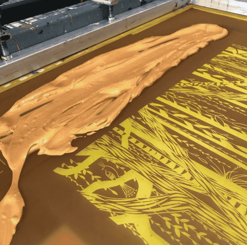 @atelier fwells PERMASET AQUA Gold Lustre on screen
